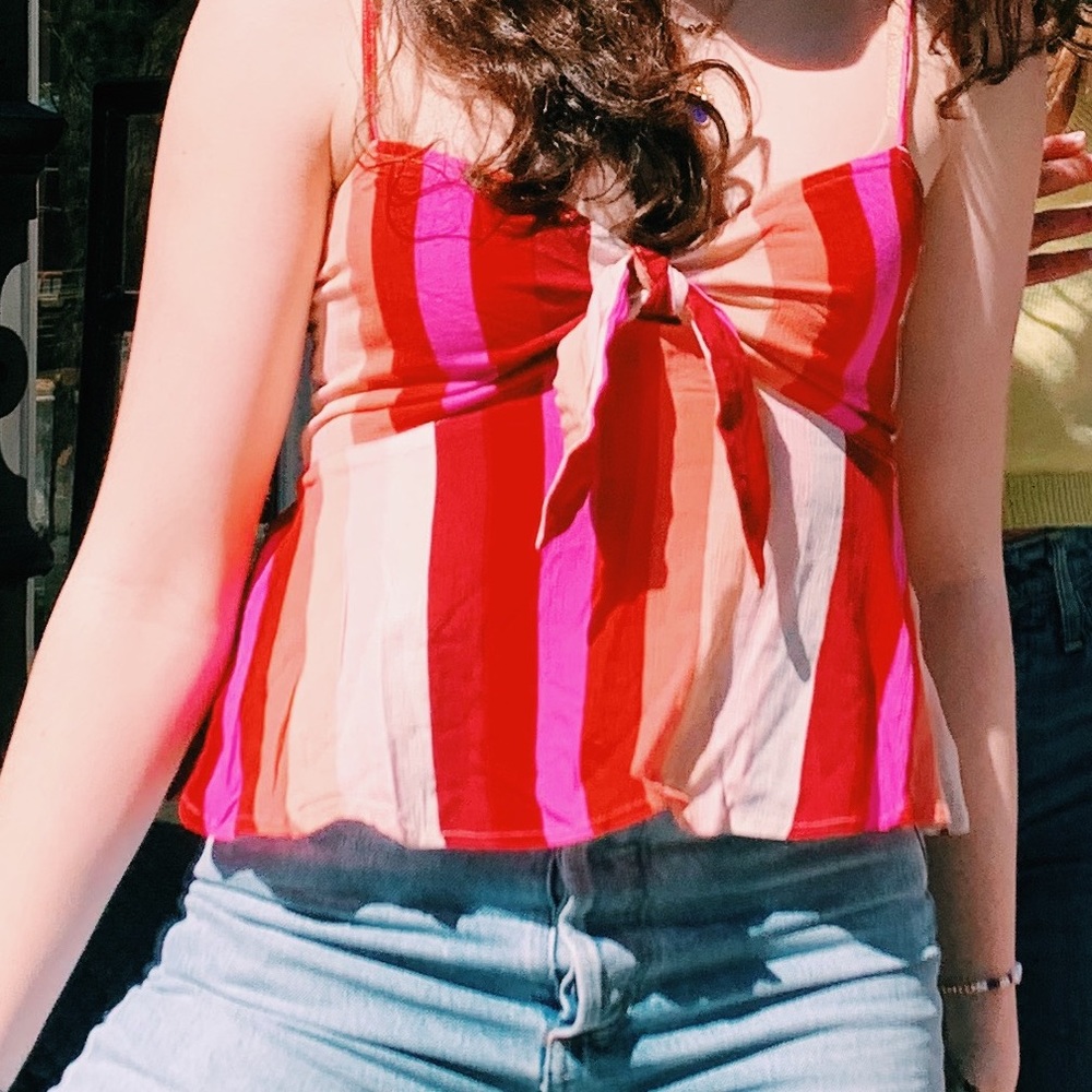 Pink/Red Top